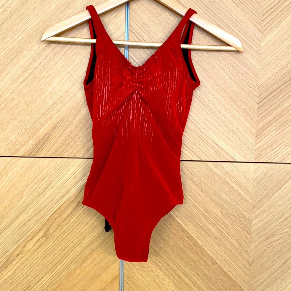 So Dança Women’s Red Mesh Leotard Size 3/P